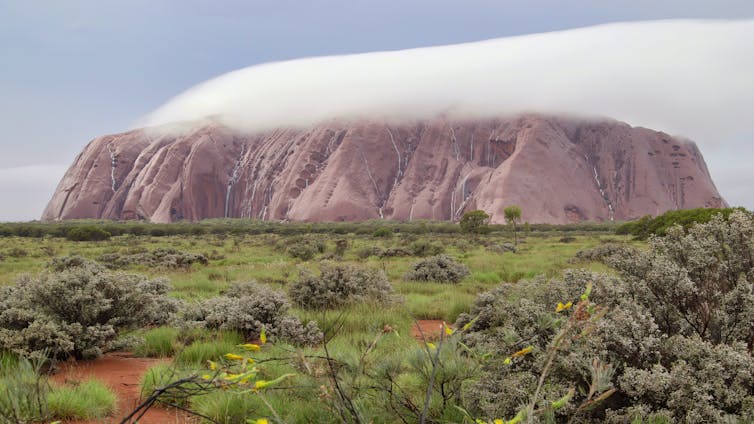 uluru rainy day