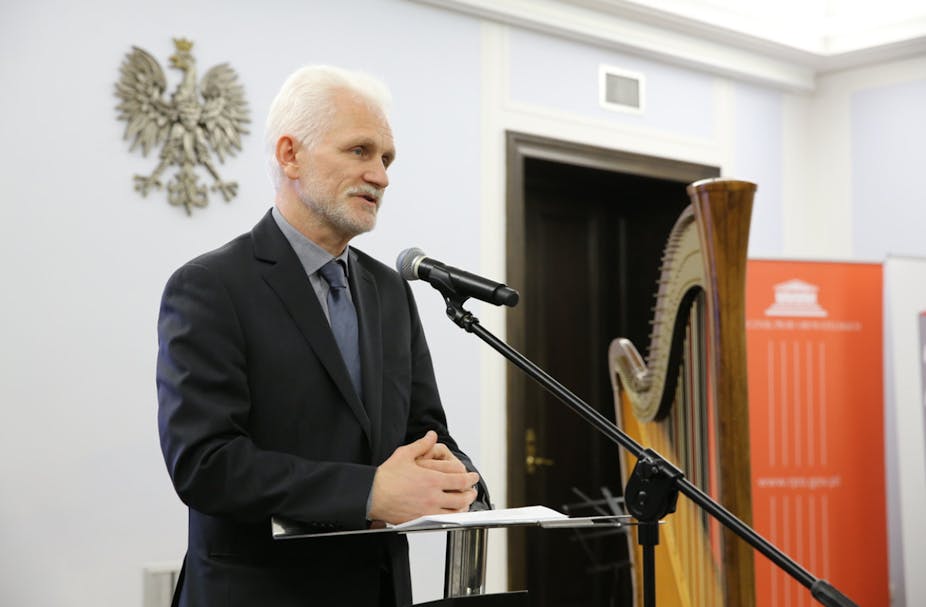 Ales Bjaljatski addressing the Polish senate in 2014. 