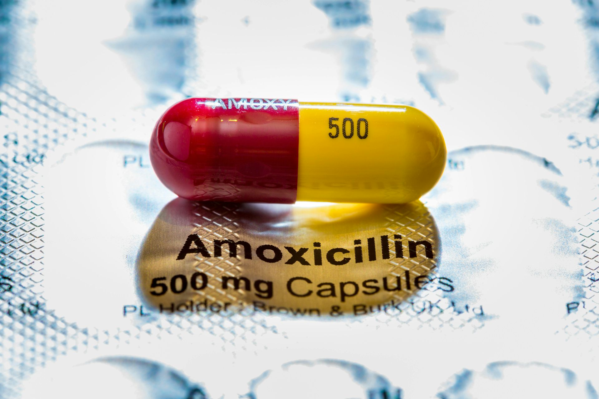 A single antibiotic pill.