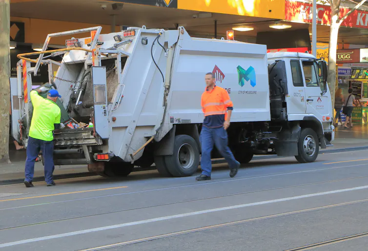 rubbish trucks melbourne