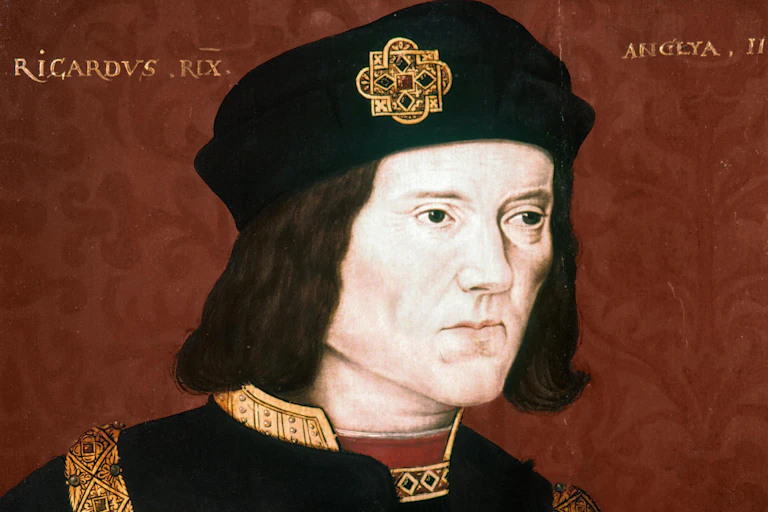 A 15th-century painting of Richard III in a black cap.