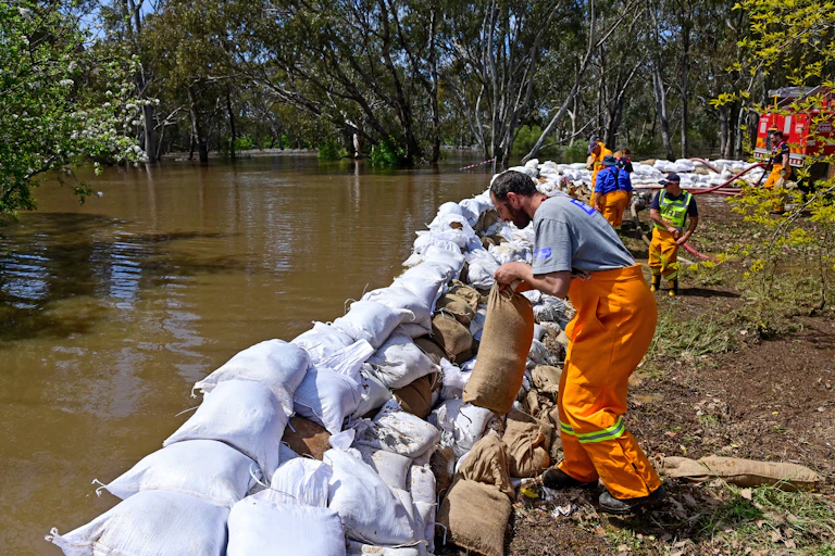 CFA volunteers in Echuca