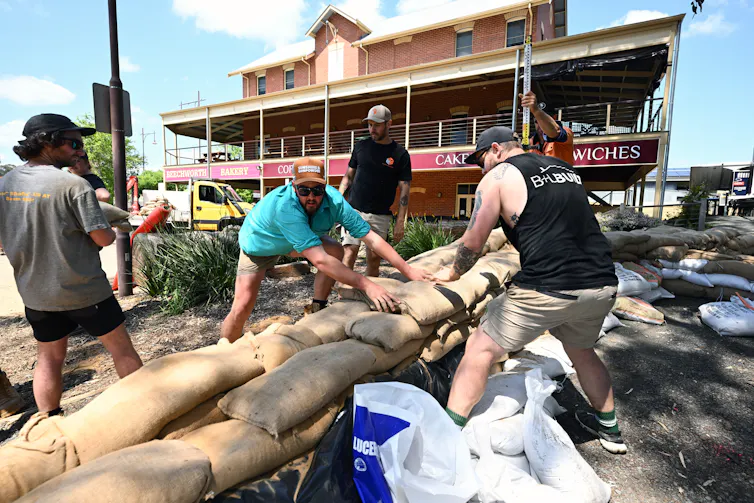 Echuca volunteers