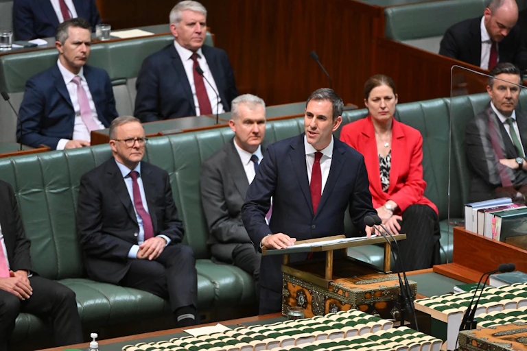 Albanese front bench during budget speech.