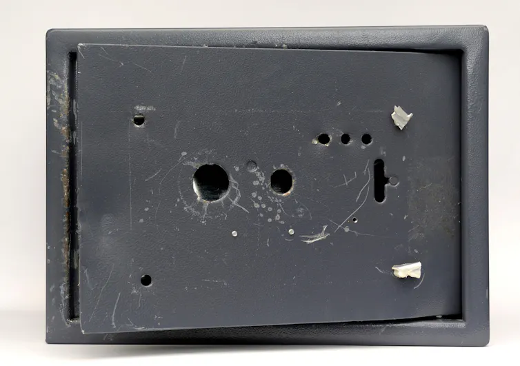Broken safe