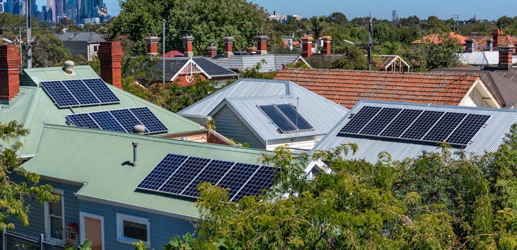homes with solar panels on the roof