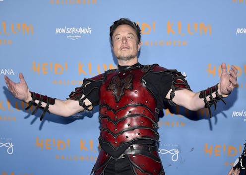 Why Elon Musk’s first week as Twitter owner has users flocking elsewhere
