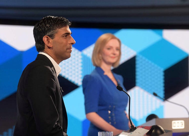 Politicians in televised debate