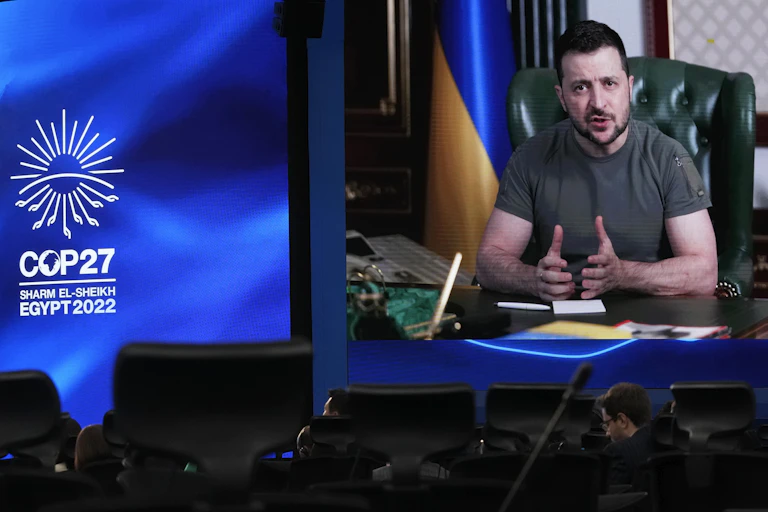 Volodymyr Zelenskyy speaking to COP27