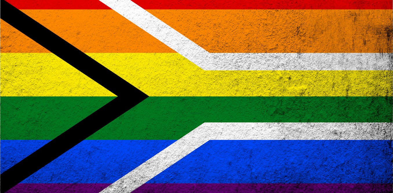 Панафриканист. Флаг South Africa. Флаг Южно-африканской Республики. Флаги прайдов ЛГБТ. LGBTQIA+ флаг.