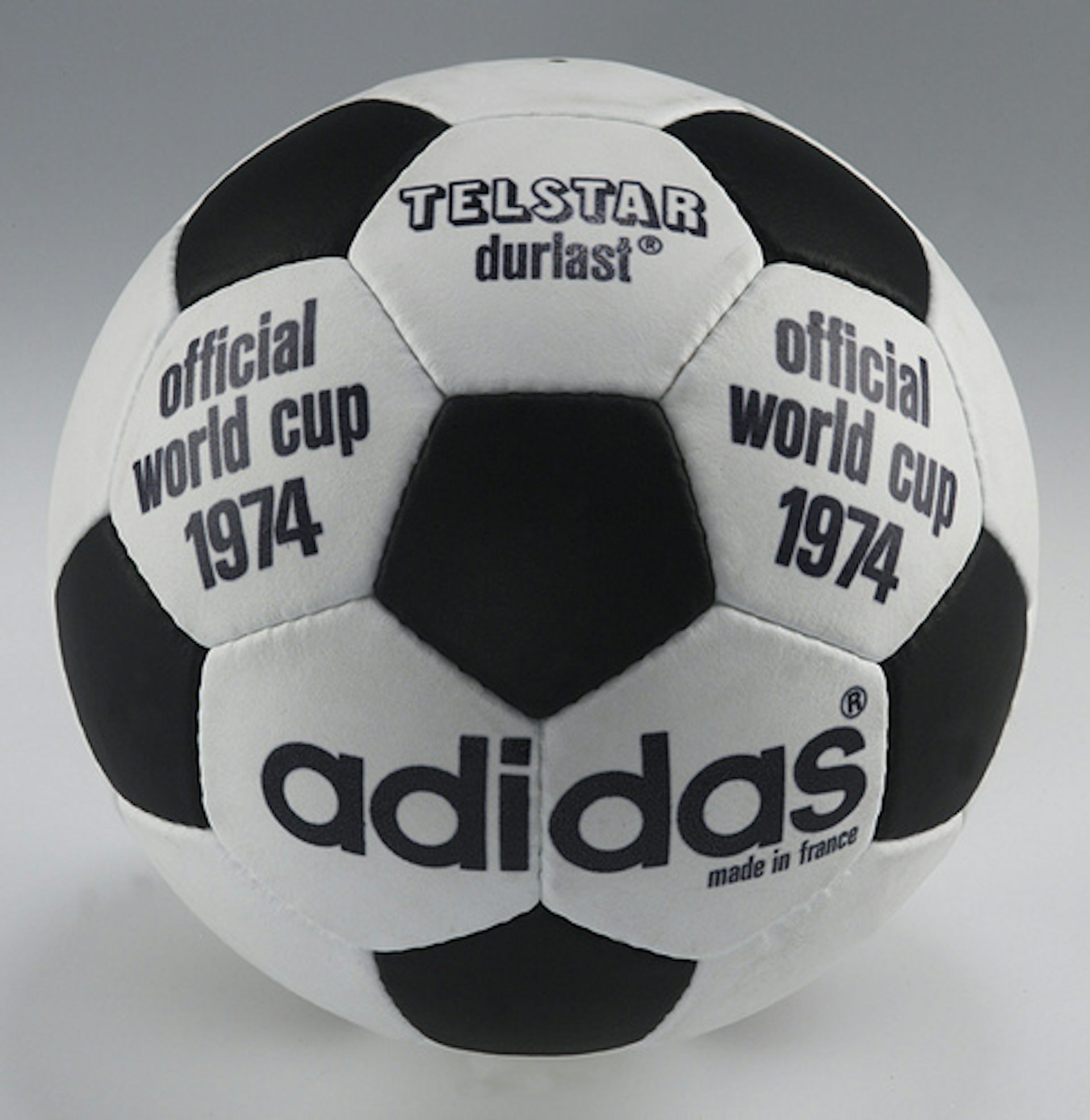 adidas 1974 world cup ball