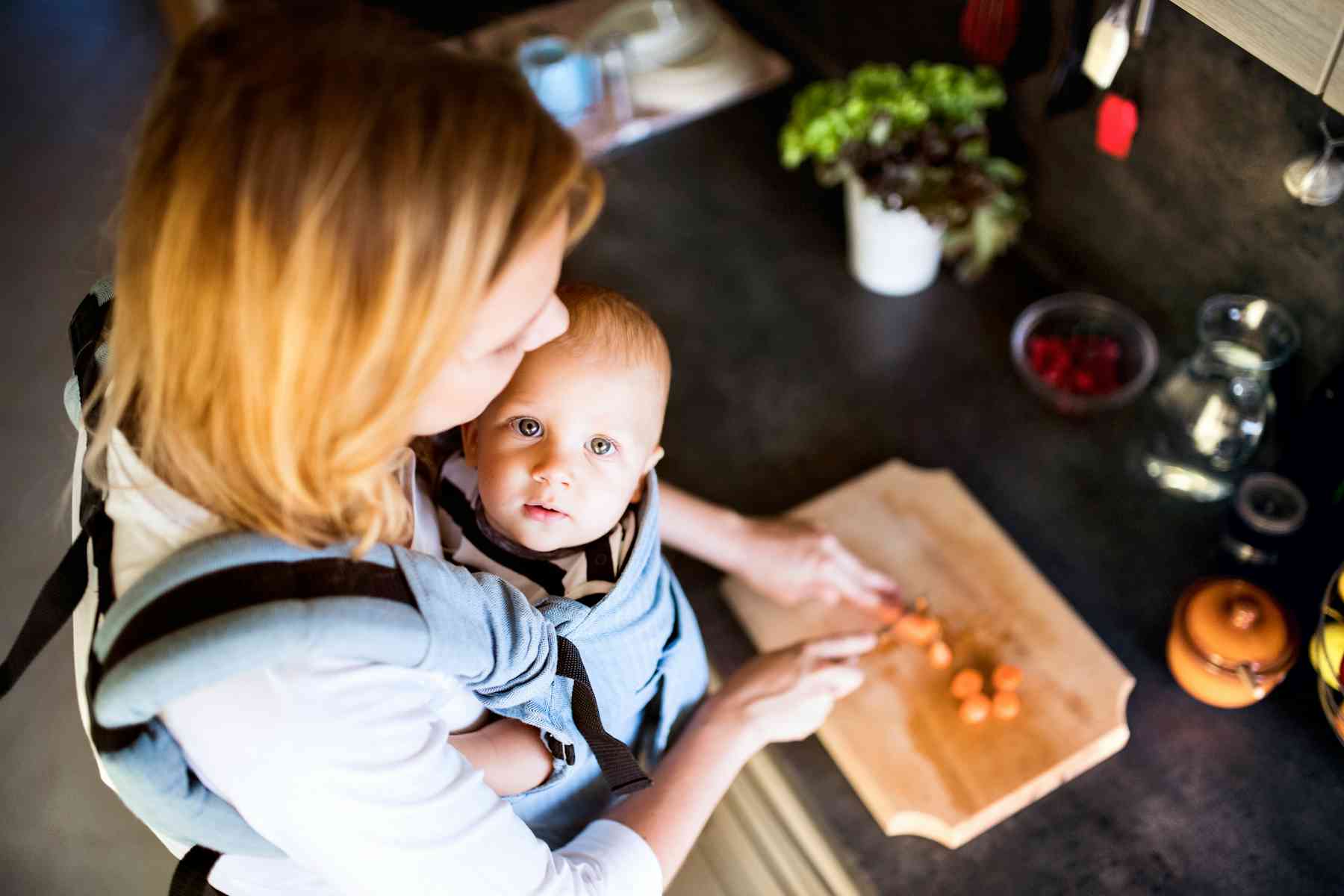 Why married mothers end up doing more housework when they start out