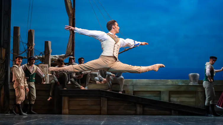 A grande jete.