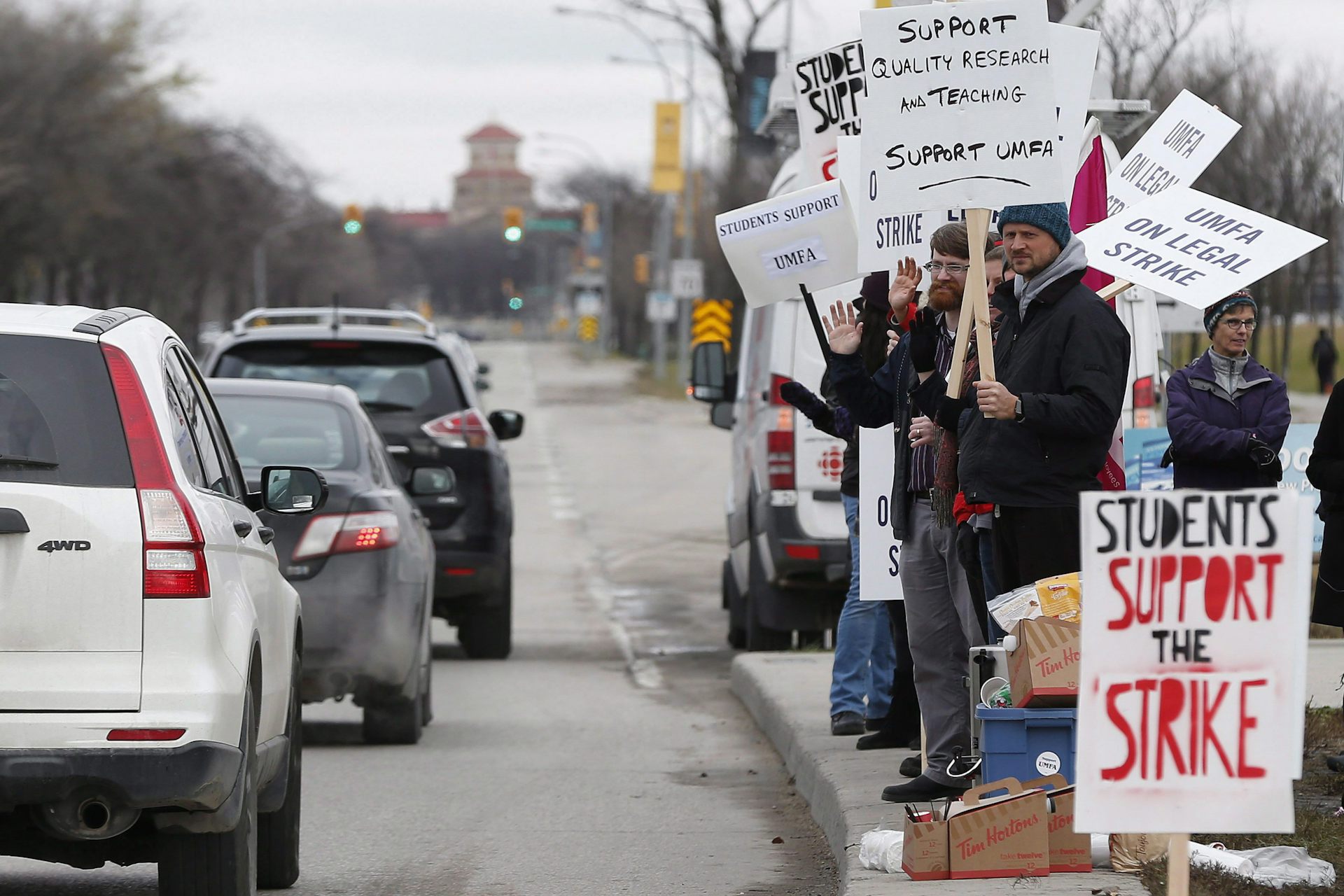 University And School Strikes Across Canada Are About Workers Rights   File 20221121 12 Xb2jra 