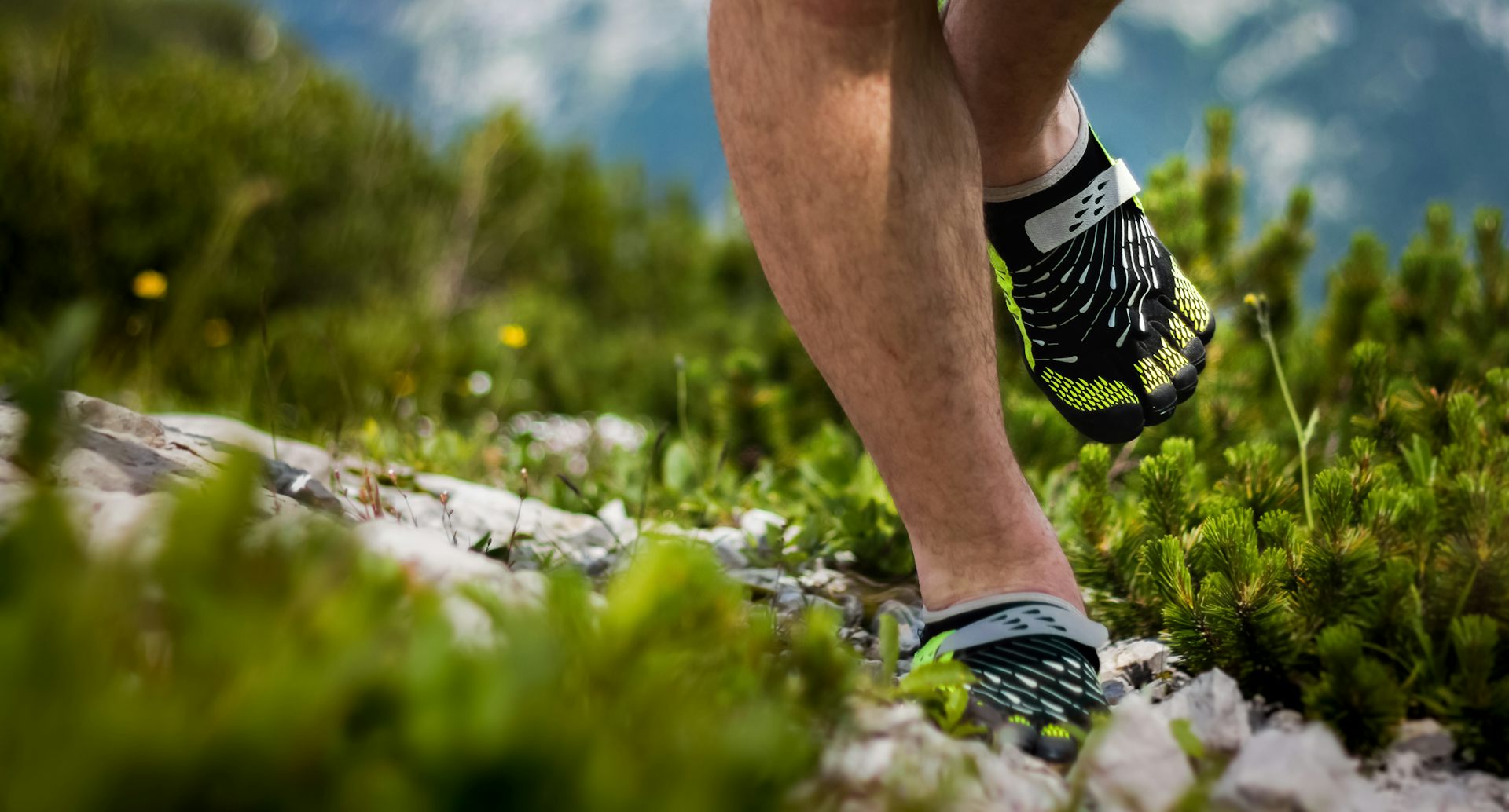 Barefoot hot sale trail running