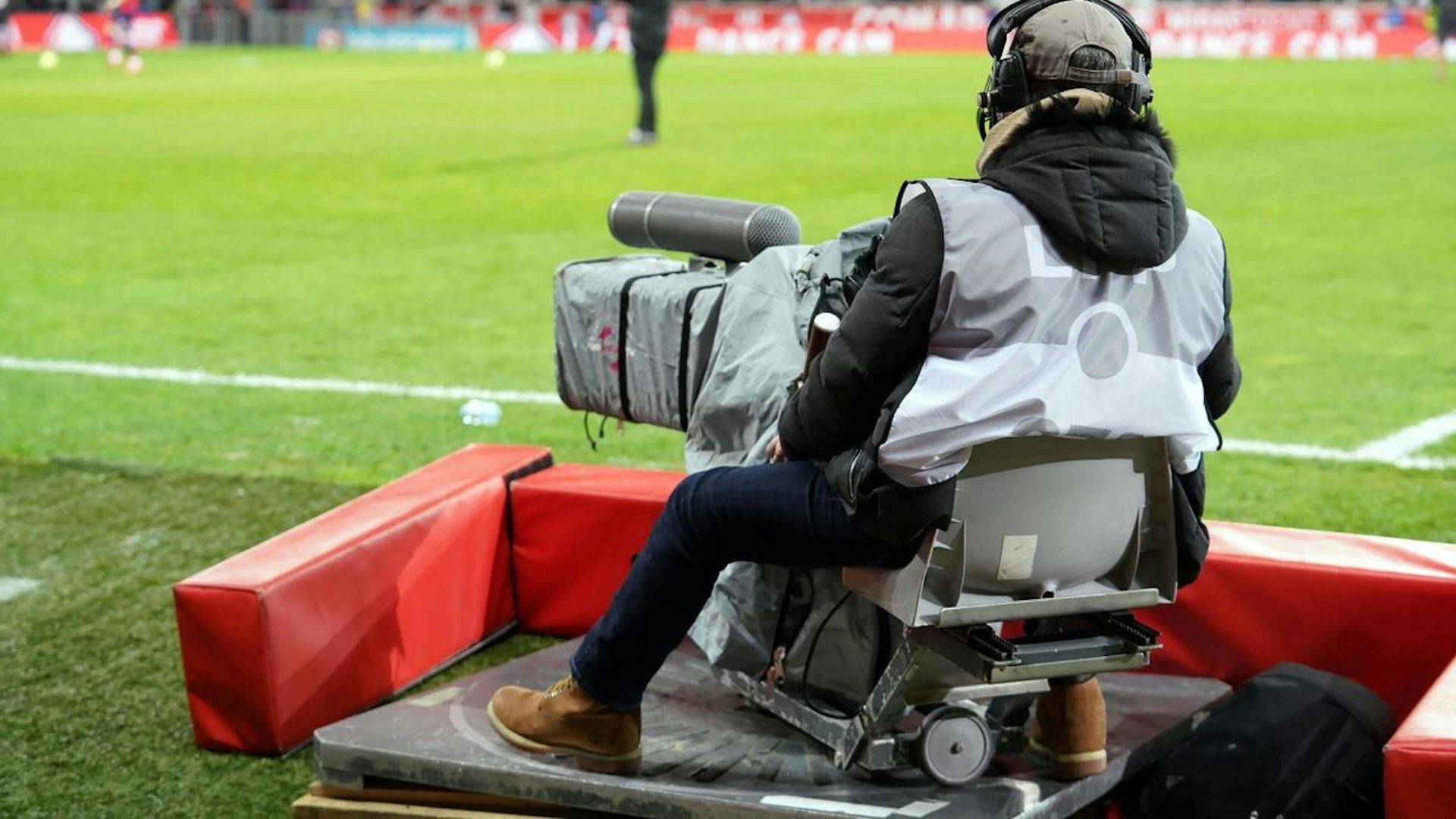 La retransmission des évènements sportifs pose problème en Afrique: voici comment y remédier