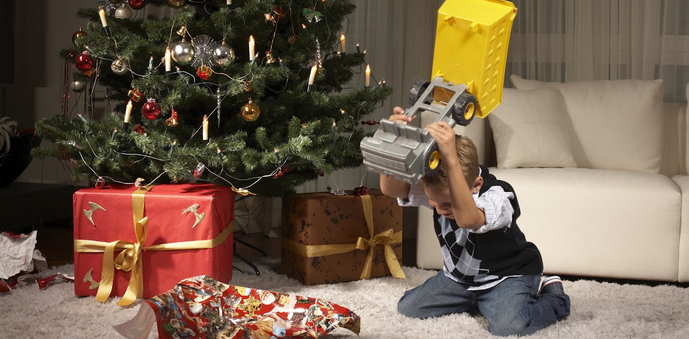 The 4 biggest gift-giving mistakes, according to a consumer psychologist