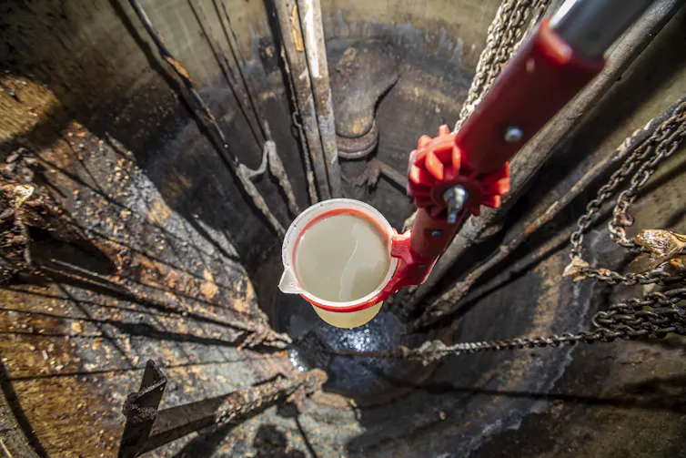 Photo d’un dispositif de prélèvement d’eaux usées.