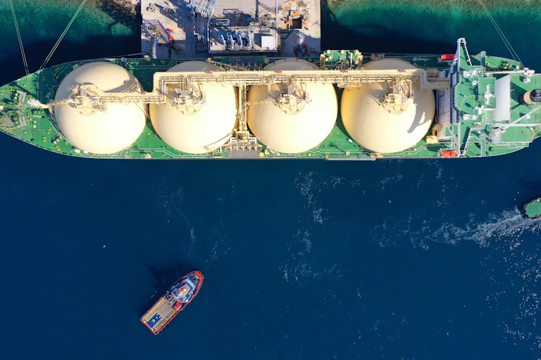 LNG tanker