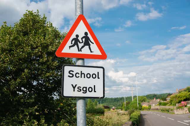 Sign reading "School" "Ysgol"