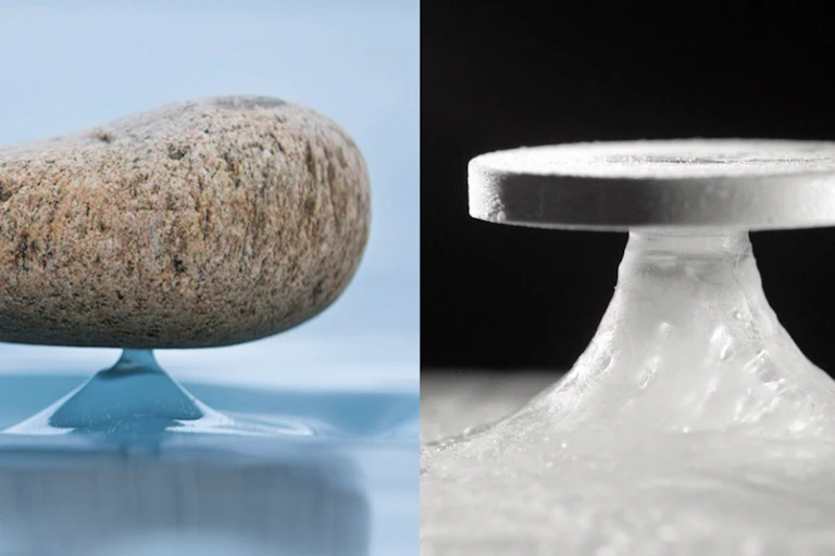 Caillou sur un fin pied de glace à gauche; palet métallique sur pédestal de glace au labo (droite)