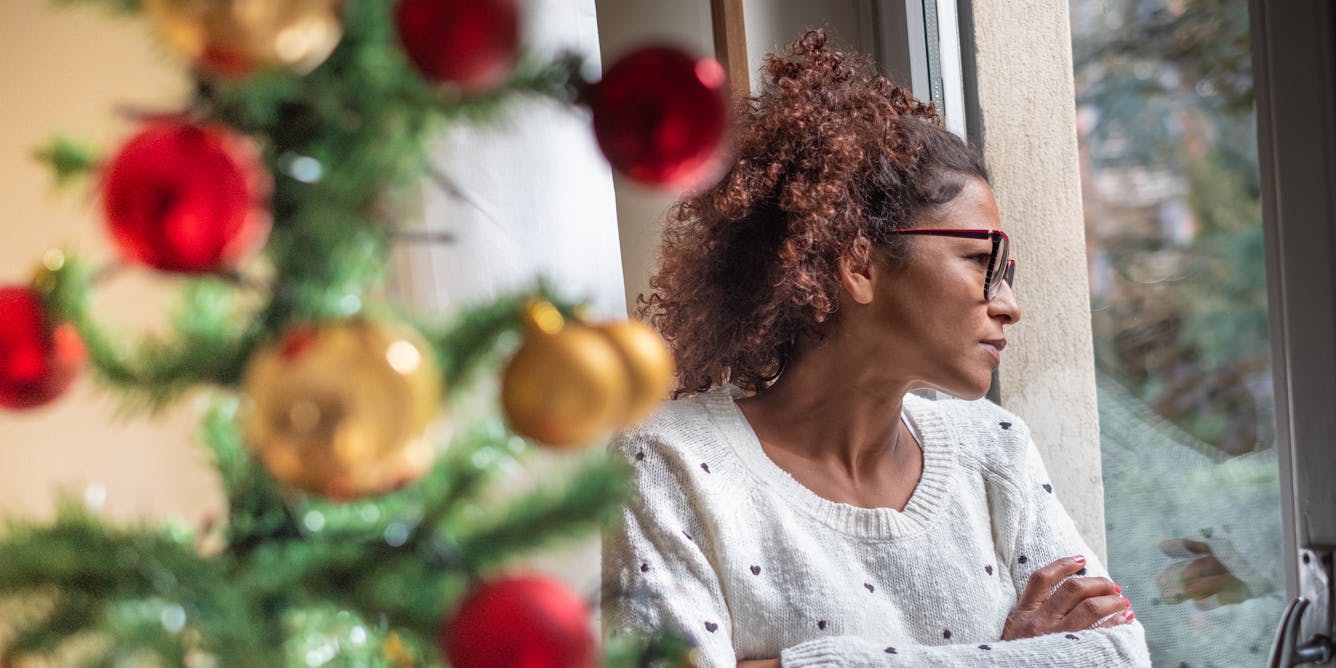 Why do people feel lonely at Christmas? Here's what the research says