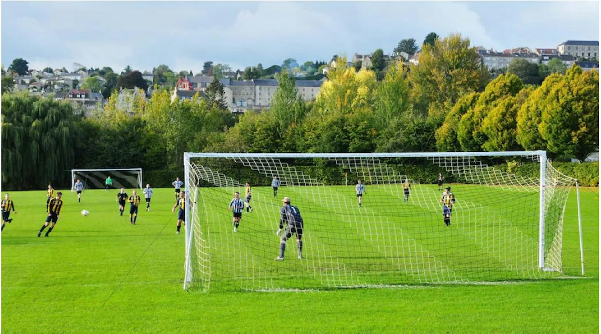 Riset: Sepak bola bisa jadi terapi efektif untuk meningkatkan kesehatan mental