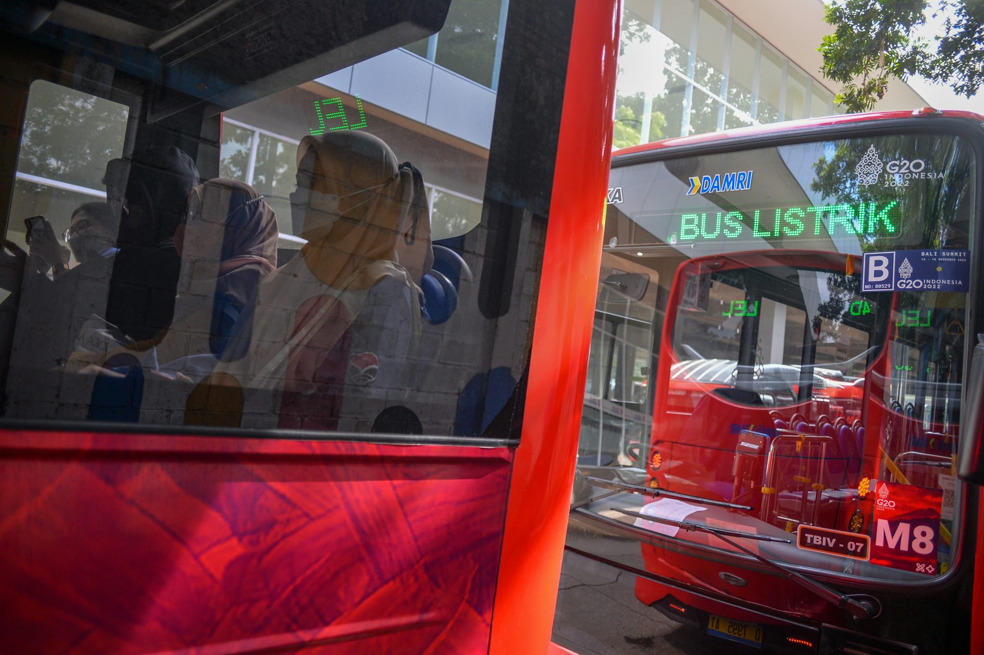 Pakar Menjawab: Subsidi jumbo bus dan motor listrik perlu jor-joran, mobil listrik belum perlu