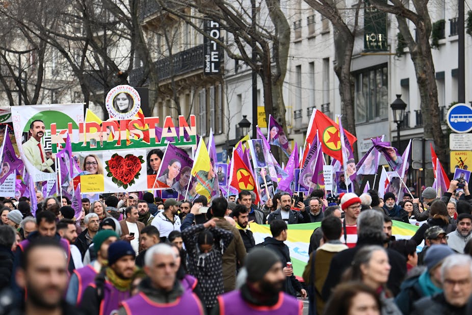 Marche en hommage à la mémoire de trois militantes kurdes, assassinées en janvier 2013, à Paris, le 7 janvier 2023.