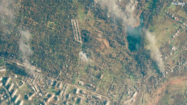 Satellite image of fighting in Soledar, eastern Ukraine, showing several explosions.
