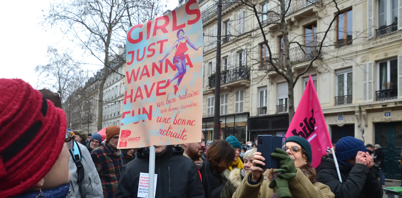 la double peine des femmes précaires et peu qualifiées la double peine des femmes précaires et peu qualifiées