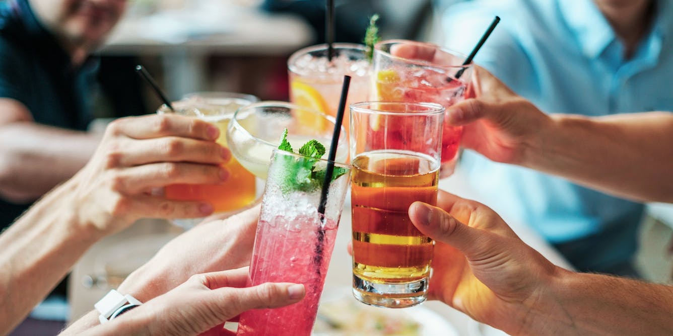 Canada’s new drinking guidelines don’t consider the social benefits of alcohol. But shouldthey?