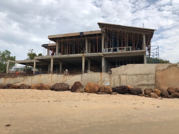 Chantier en cours pour la construction d’une villa au Sénégal