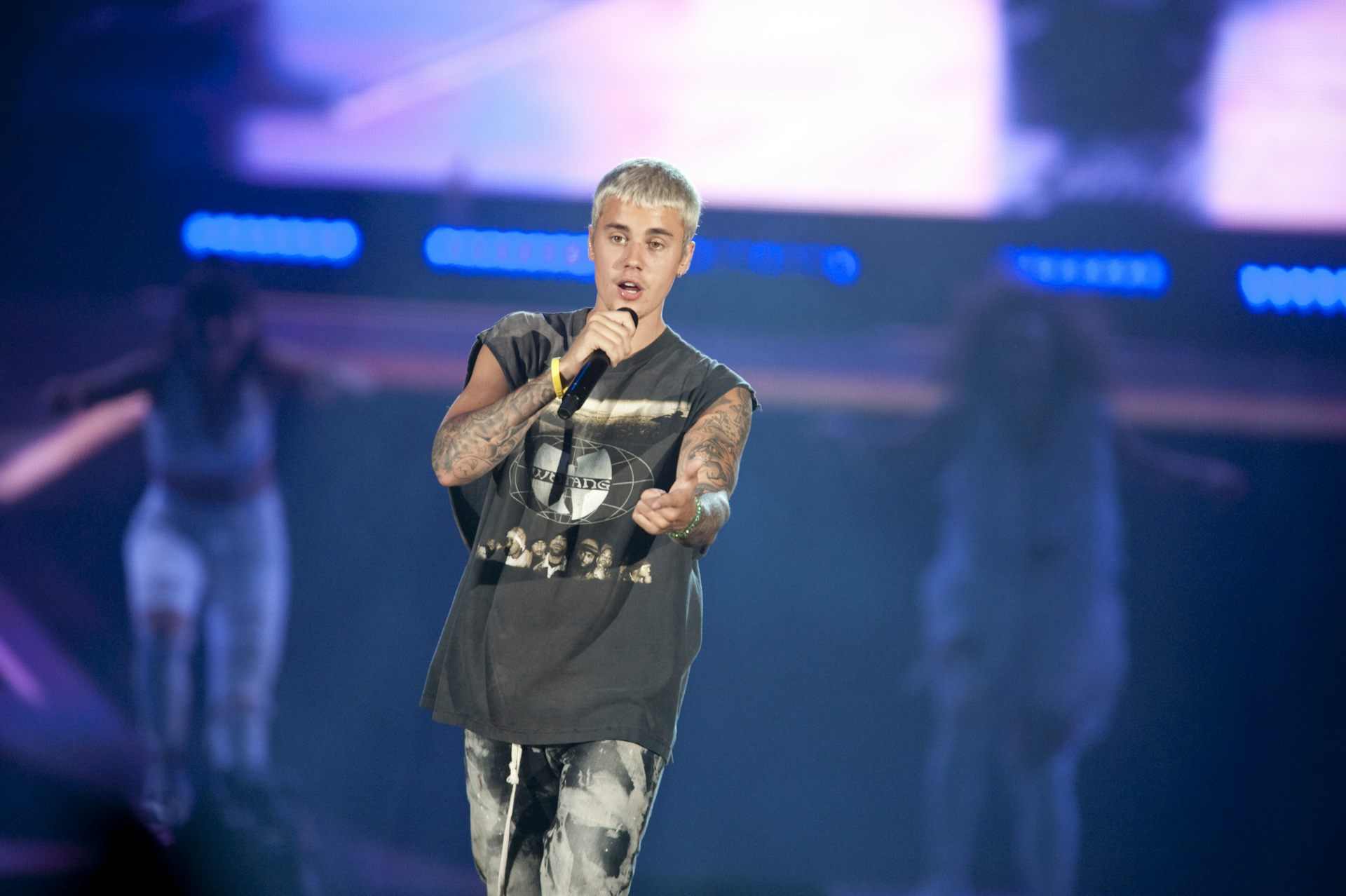 Justin Bieber Sells His Back Catalogue – An Expert Explains Why Artists ...