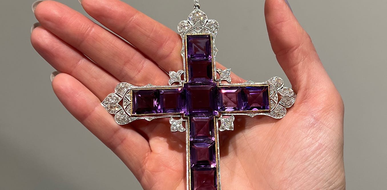 Princess diana jewelry for sale deals