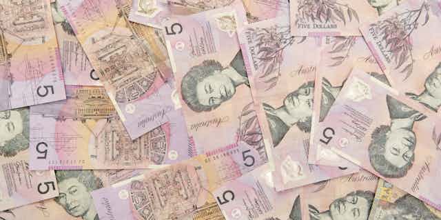 Australia will replace the image of Queen Elisabeth on the $5 note with an Indigenous motif.