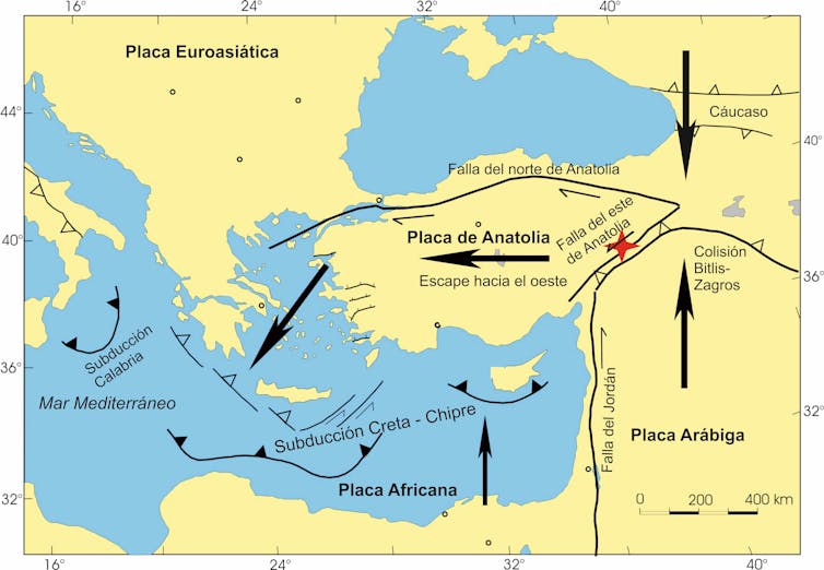 Mapa con las placas tectónicas y fallas responsables del terremoto de Turquía.