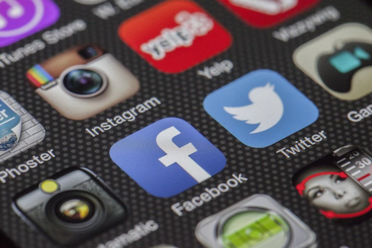 Applications sur un téléphone