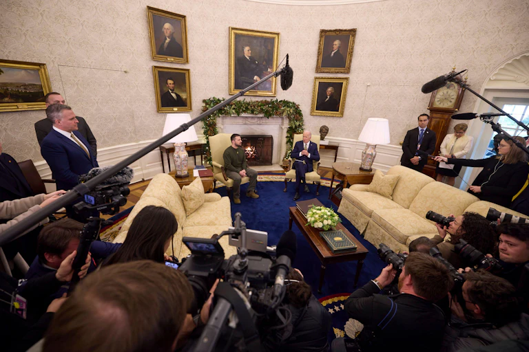 Ukraine president, Volodymyr Zelensky, and the US president, Joe Biden, hold a press briefing in the White House, December 2022.