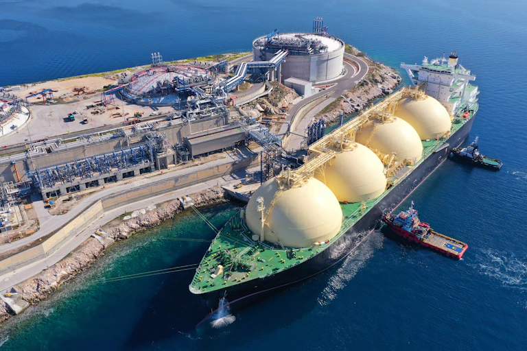 LNG tanker