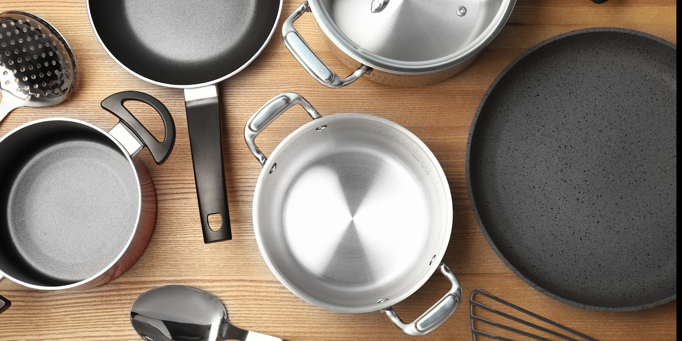 How to preserve your health with non-stick frying pans without
