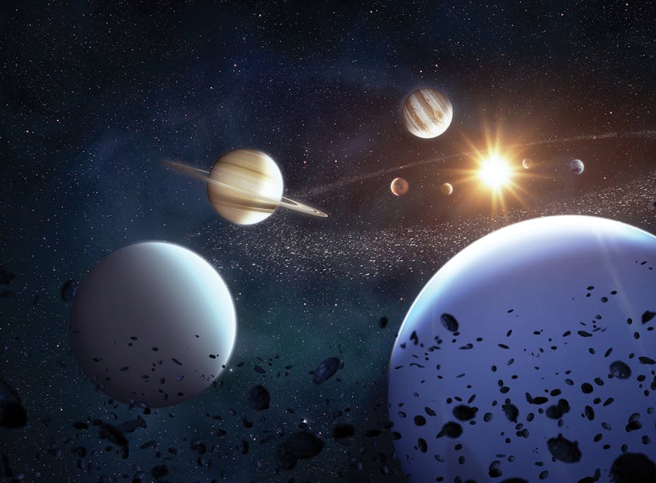 An illustration showing the eight planets of our solar system and the sun