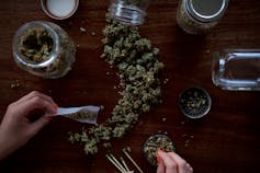Dans un rapport publié début 2023, le Conseil économique et social recommande une légalisation encadrée du cannabis en France.