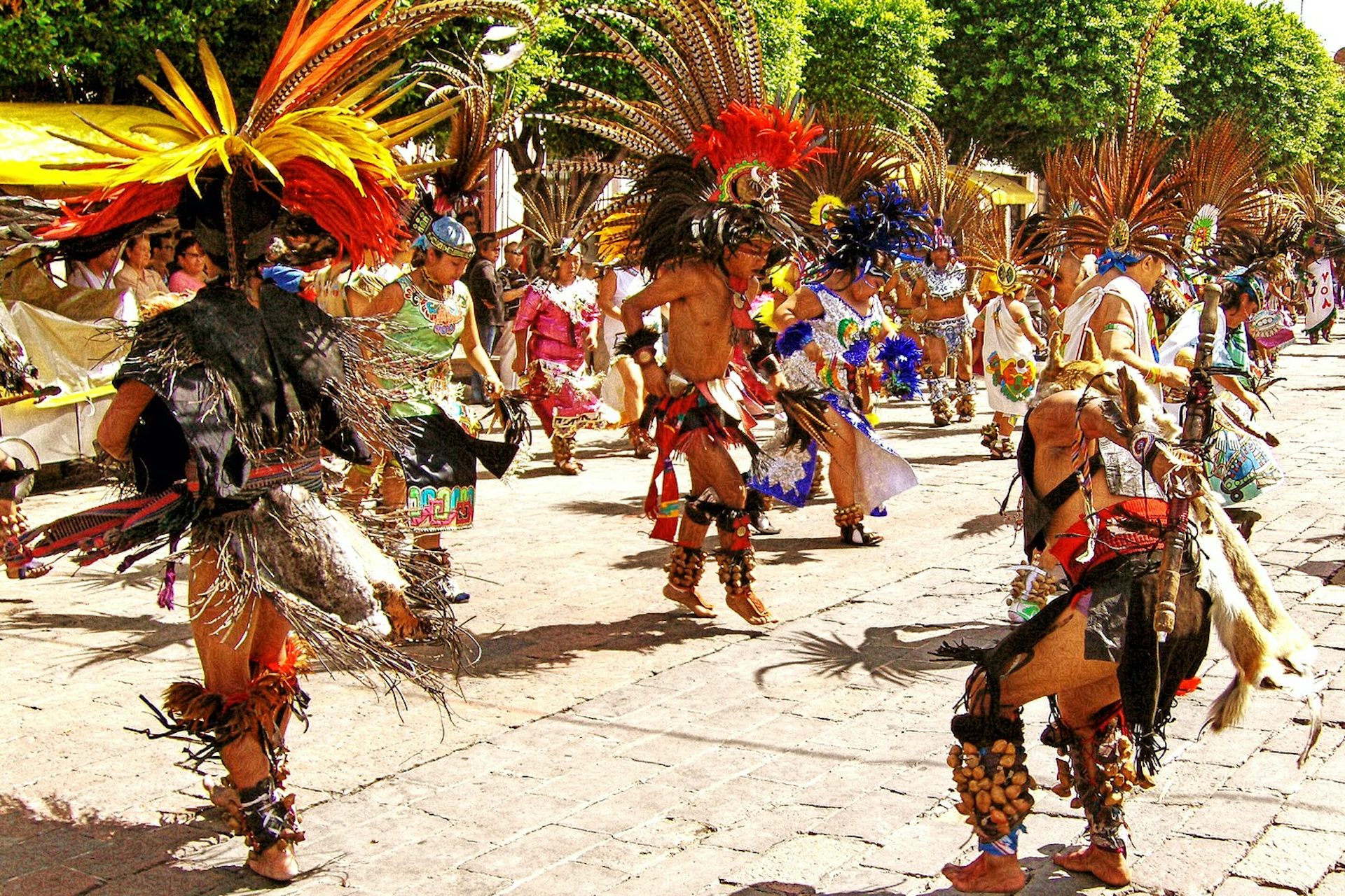 El Misticismo De Las Danzas Aztecas