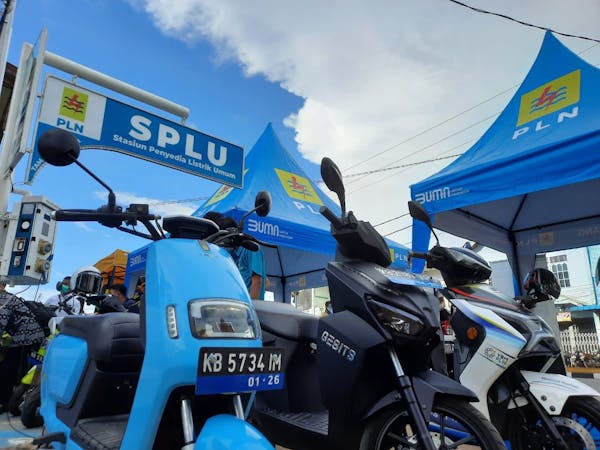 Salah satu stasiun penyedia listrik umum milik PT PLN. (PLN)  -  Disisipkan dari : theconversation.com