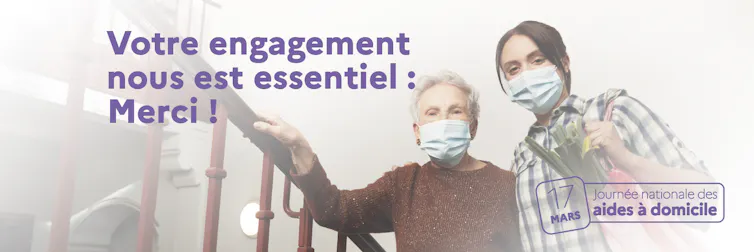 Une jeune femme aide une personne âgée à faire ses courses (affiche officielle de la journée)