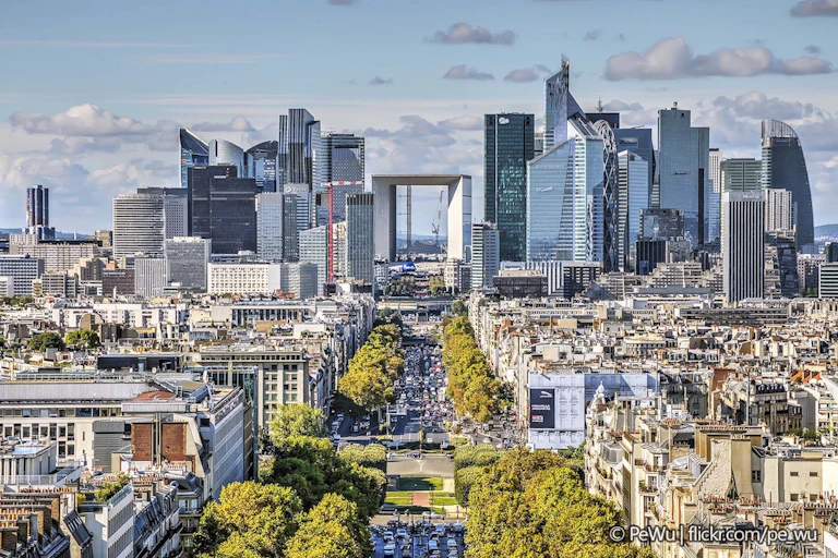 Quartier de la Défense, à côté de Paris.