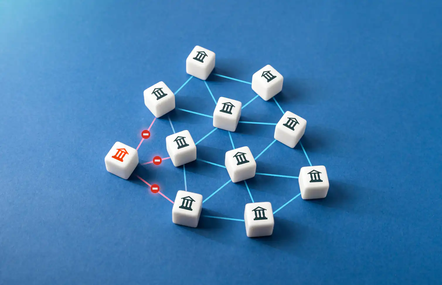 What is systemic risk and how does it lead to a banking crisis?