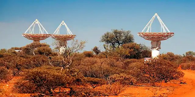 Square Kilometer Array Pathfinder The first images from ASKAP reveal slices through space