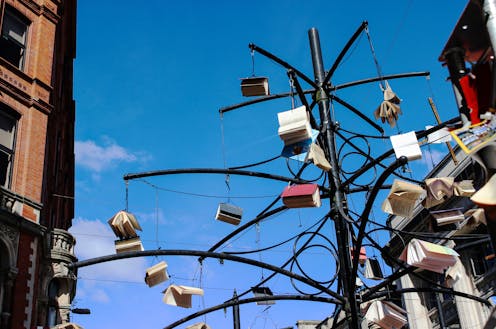 Sí a los libros 'molestos': la lectura debe ser crítica desde la infancia